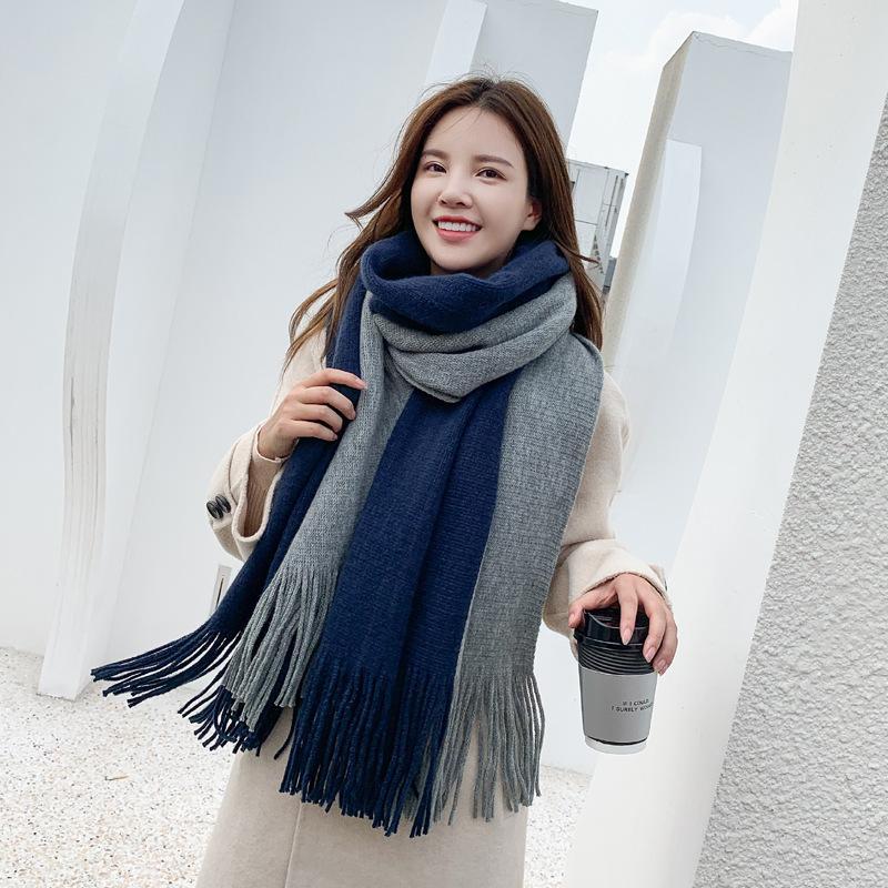 Men's And Women's Fashion Two-color Patchwork Tassel Warm Scarf