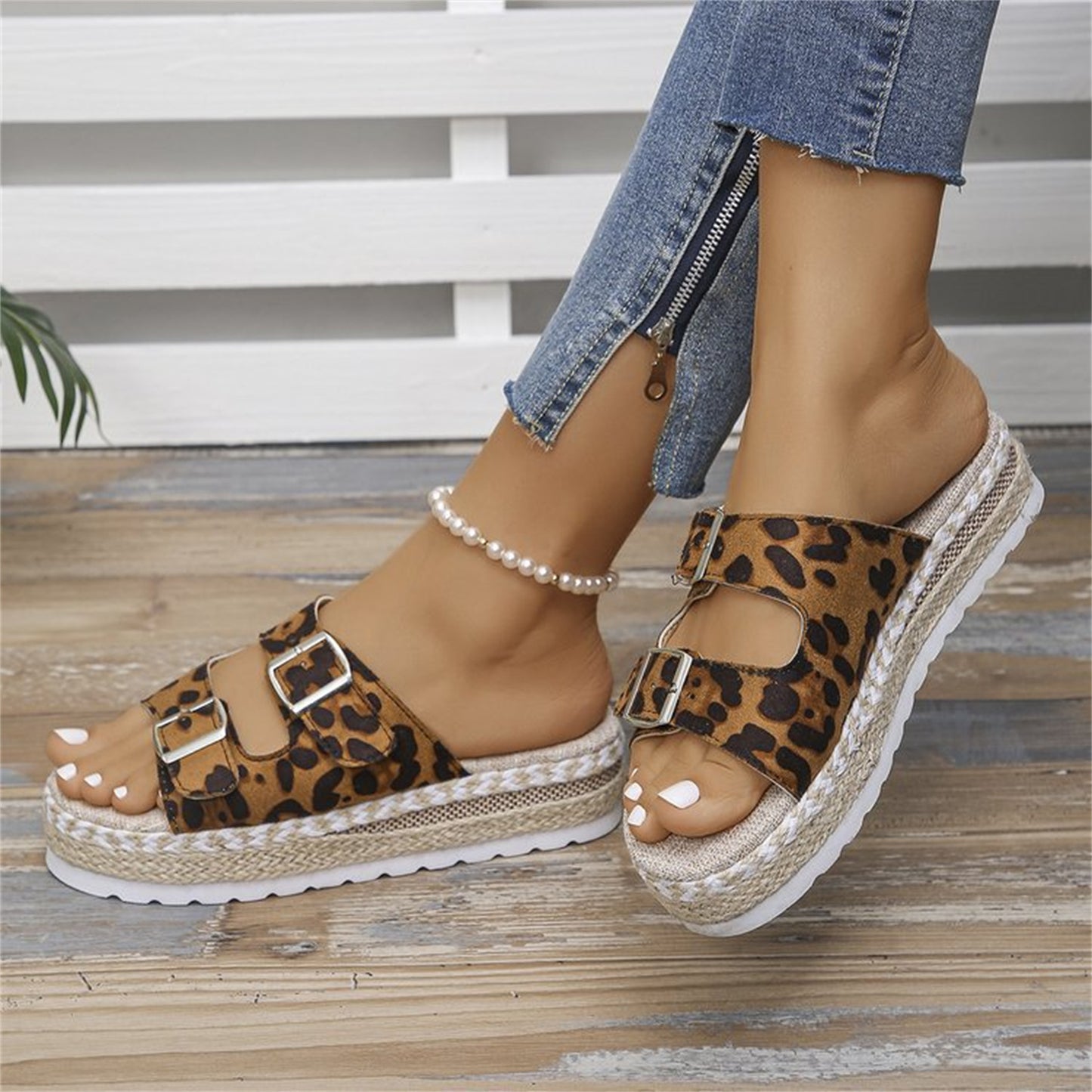 Summer Double Buckle Leopard Print Flat Sandals Hemp Thick-soled Sandals Seaside Vacation Beach Shoes For Women