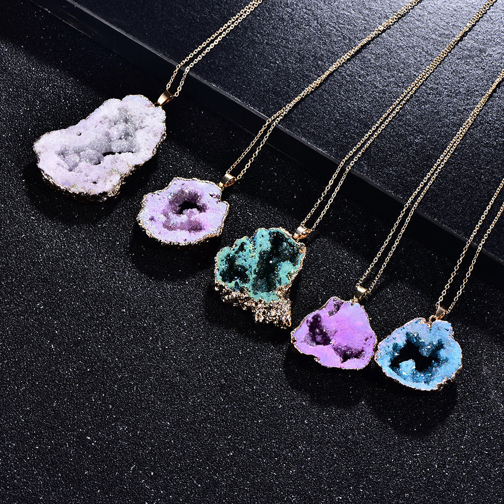 Women's Natural Agate Crystal Cave Stone Pendant Necklace