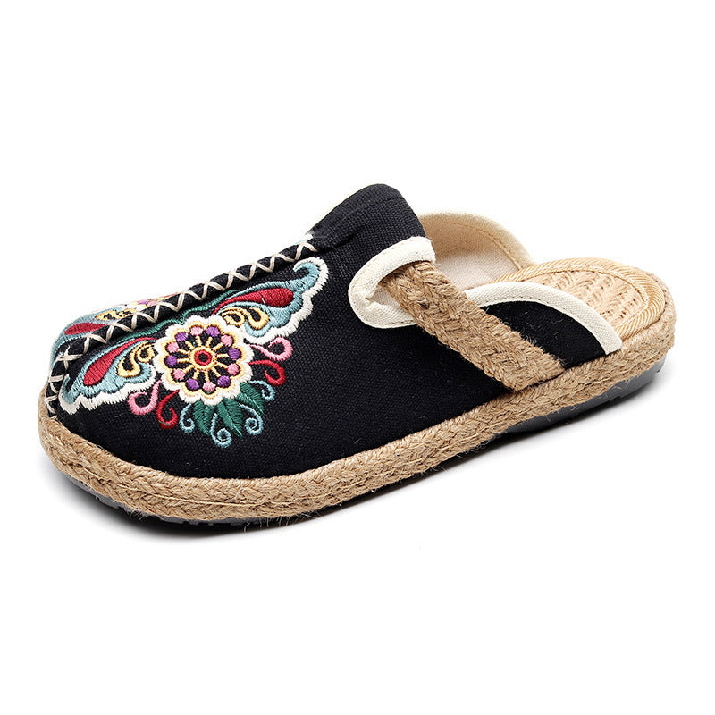 Ethnic Style Embroidered Slippers Hand-woven